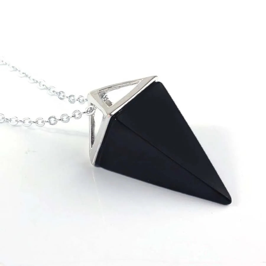 Colgante de punta de cristal