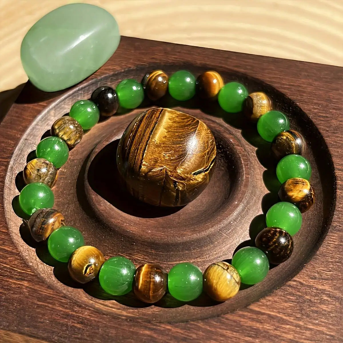 1 peça de pulseira da sorte de pedra natural Bosinia, incrustada com contas de olho de tigre bicolor verde-amarelo de 8mm, adequada como presente para mulheres.