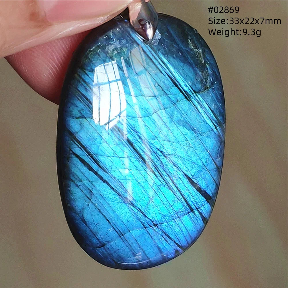Colgante ovalado de labradorita azul