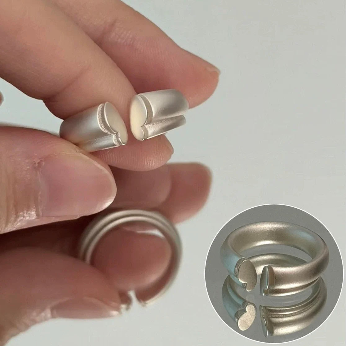 Anillo minimalista de piedra lunar