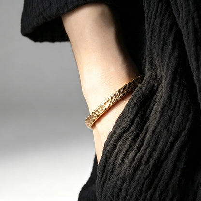 Pulseira de Metal Cobre Sólido Martelado Rústica Vintage Punk Unissex Bracelete Ajustável Joia Viking Presente para Homens e Mulheres