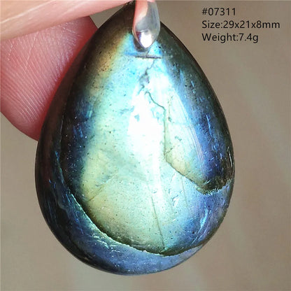 Colgante ovalado de labradorita azul