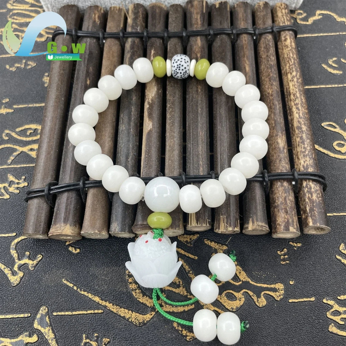 Pulseira Budista de Sementes Bodhi de Jade Branco Natural Ajustável com Contas de Lótus, Joia de Meditação Zen, Presente Artesanal Espiritual para Homens e Mulheres
