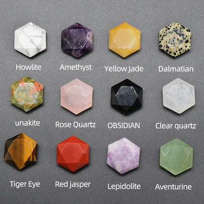 Conjunto de 10 estrellas de piedra tallada