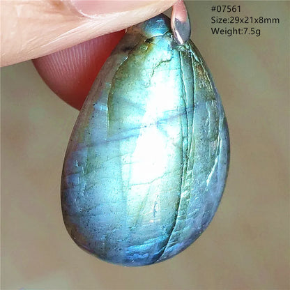 Colgante ovalado de labradorita azul