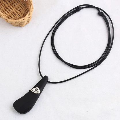 Colar longo com pingente de madeira de ébano, estilo chinês, feito à mão, com design retro, para mulheres, ideal para usar com blusas de tricô, com cordão encerado, joia de estilo étnico boho, para uso diário.