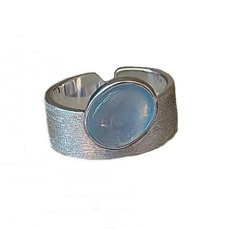 Anillo minimalista de piedra lunar