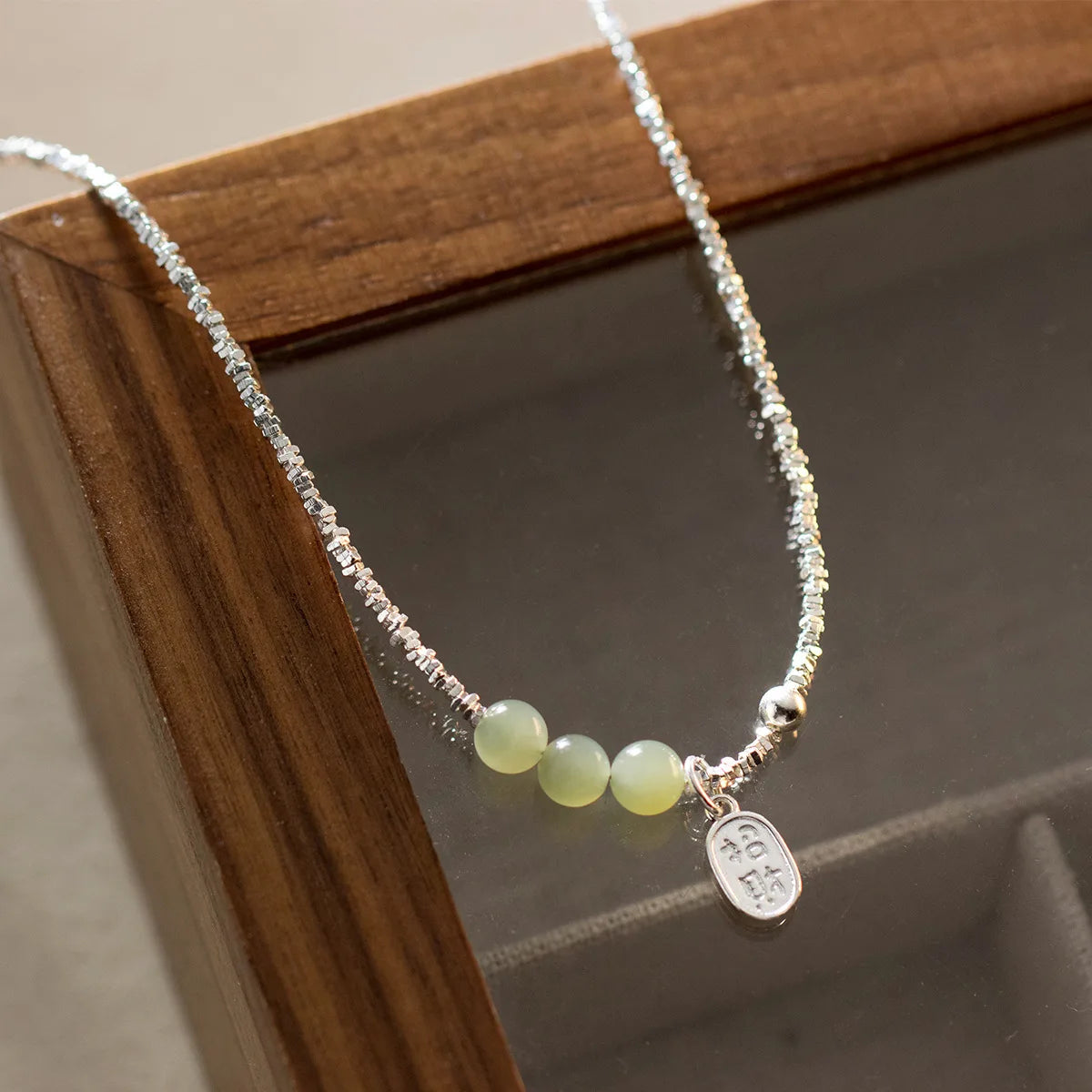 Colares de prata esterlina 925 para mulheres, com pingente de jade, cor dourada, corrente ajustável, joias de luxo, presente romântico.